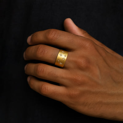 14K Leo Constellation Starburst Diamond Cigar Band
