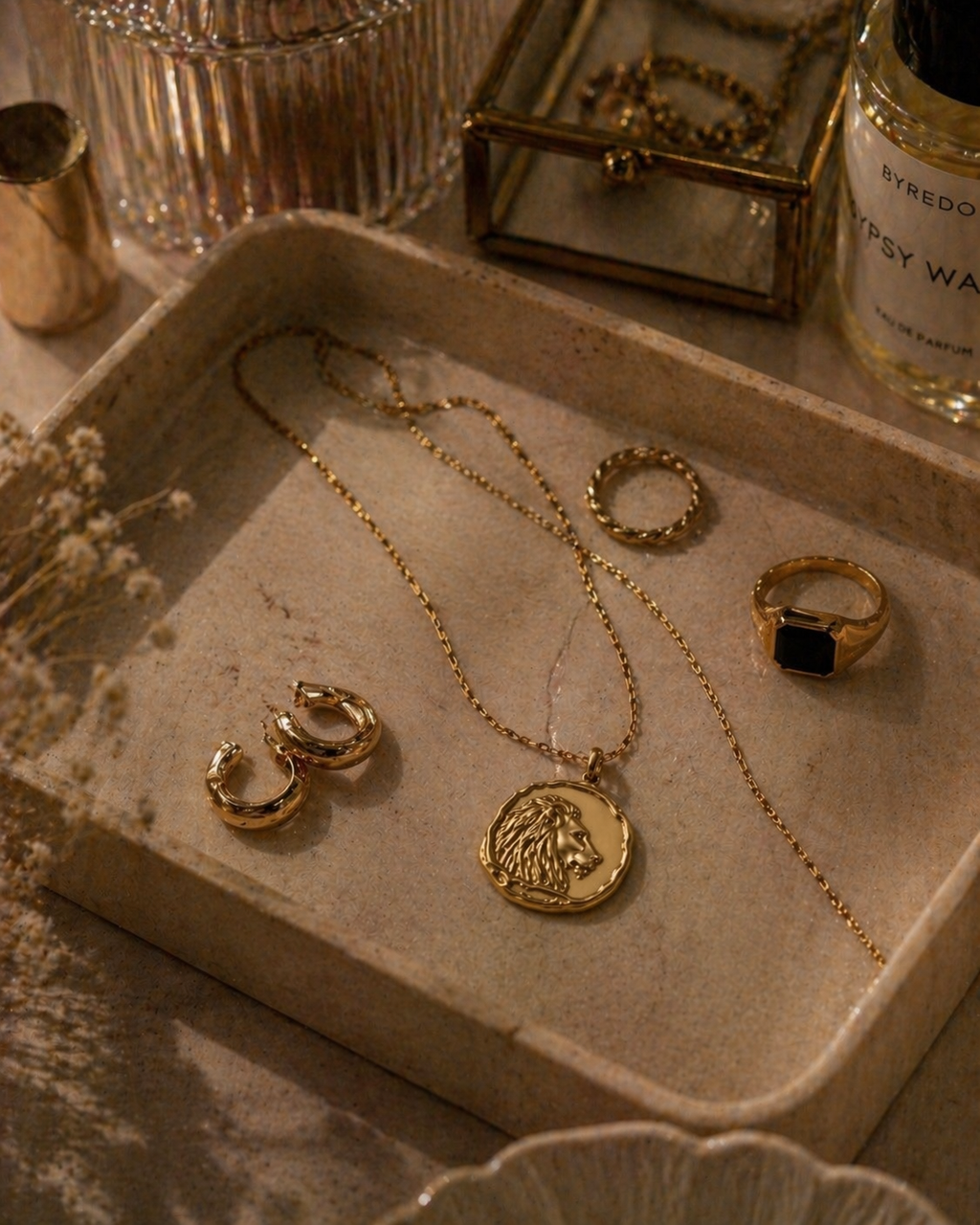 LEO ⟡ Vintage Zodiac Coin Medallion