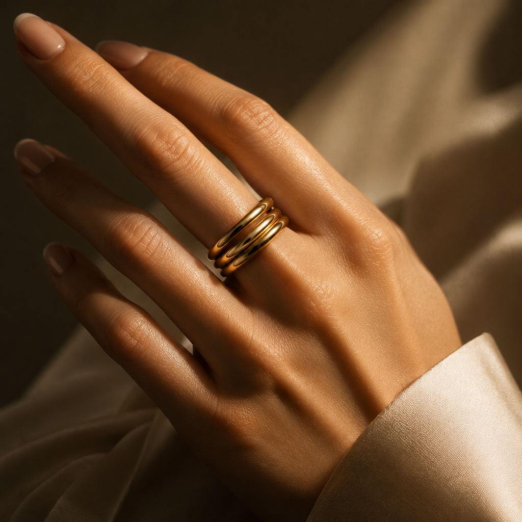 The Continuum Ring ⬩ Classic