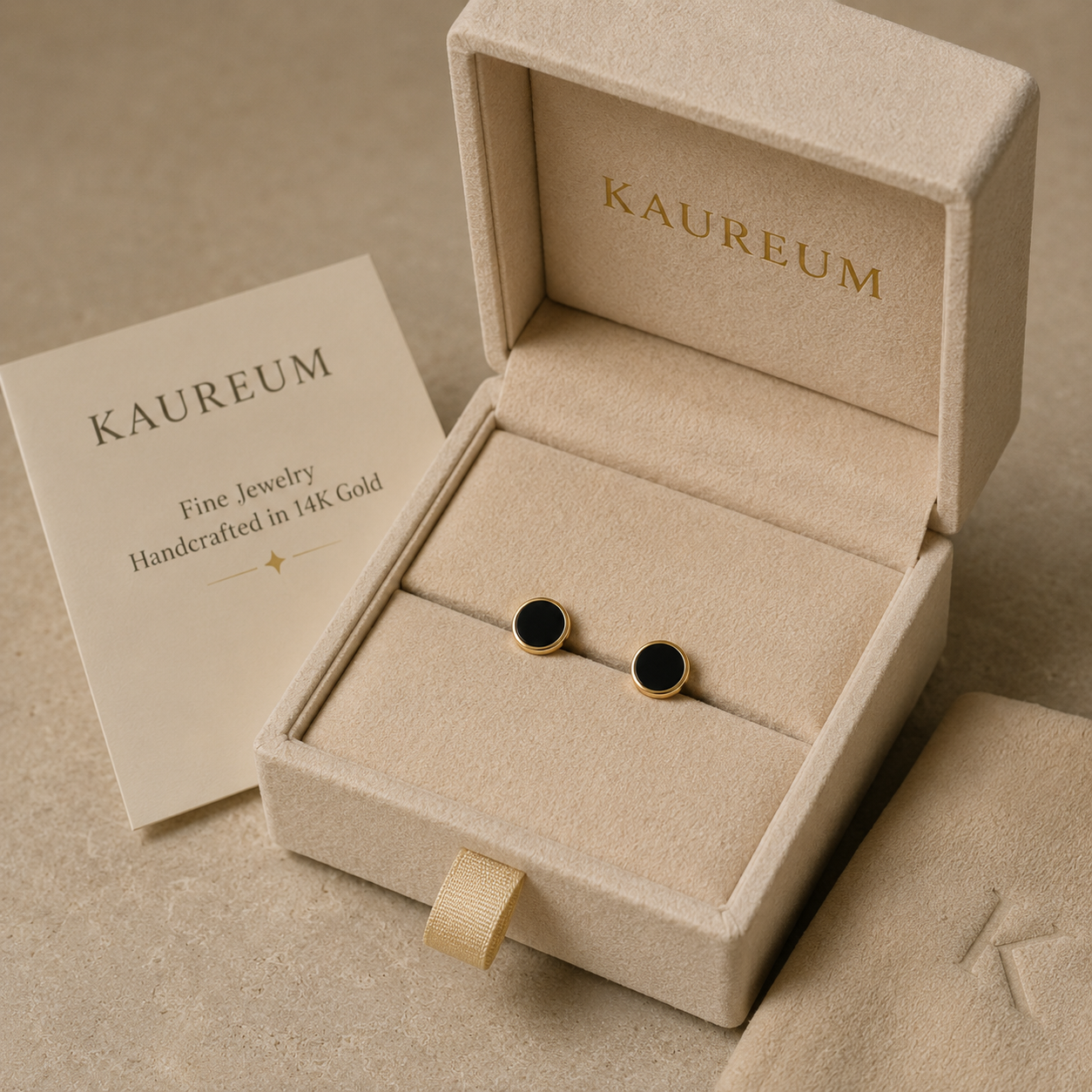Signature Studs ⬩ Black Onyx