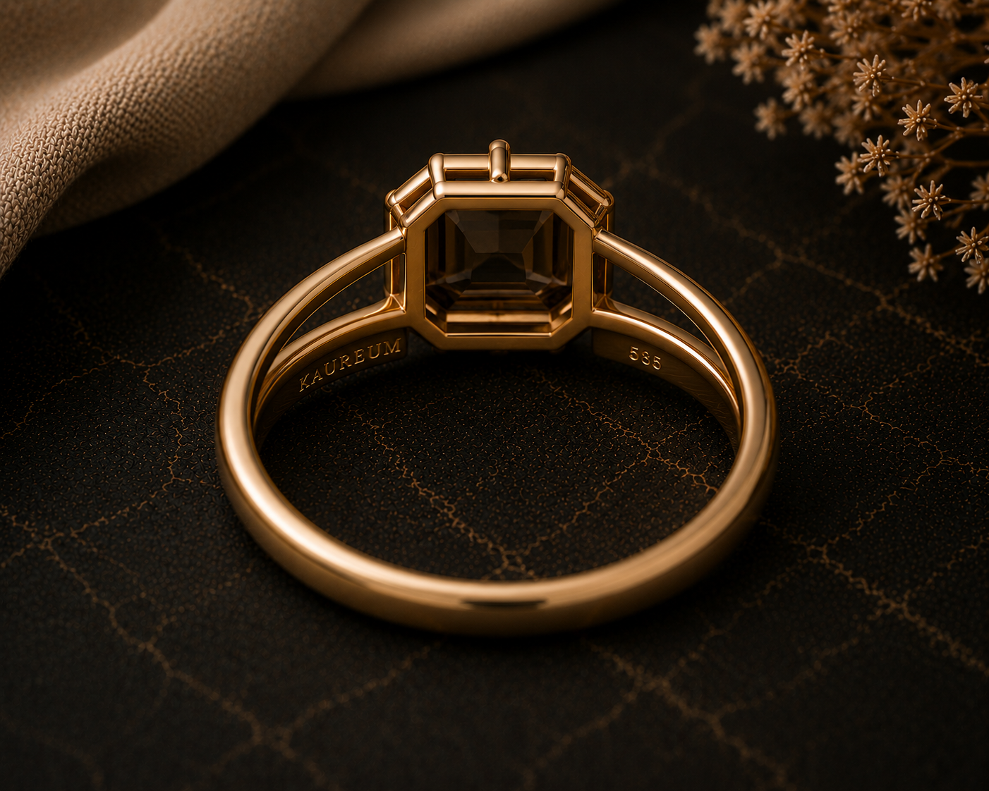 The Vestige Ring in Ash