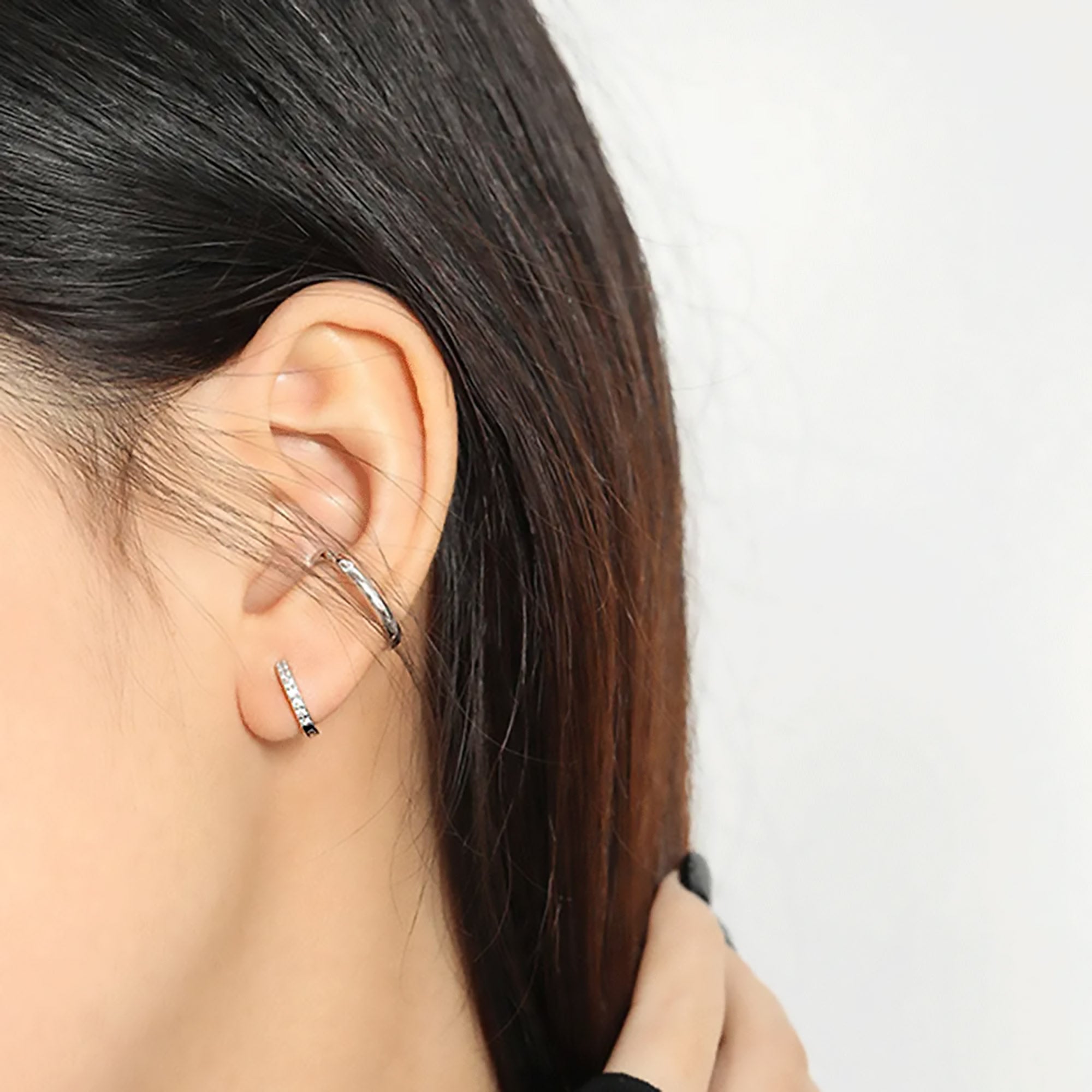 Medium Gemstone Huggies ⟡ 12.5mm