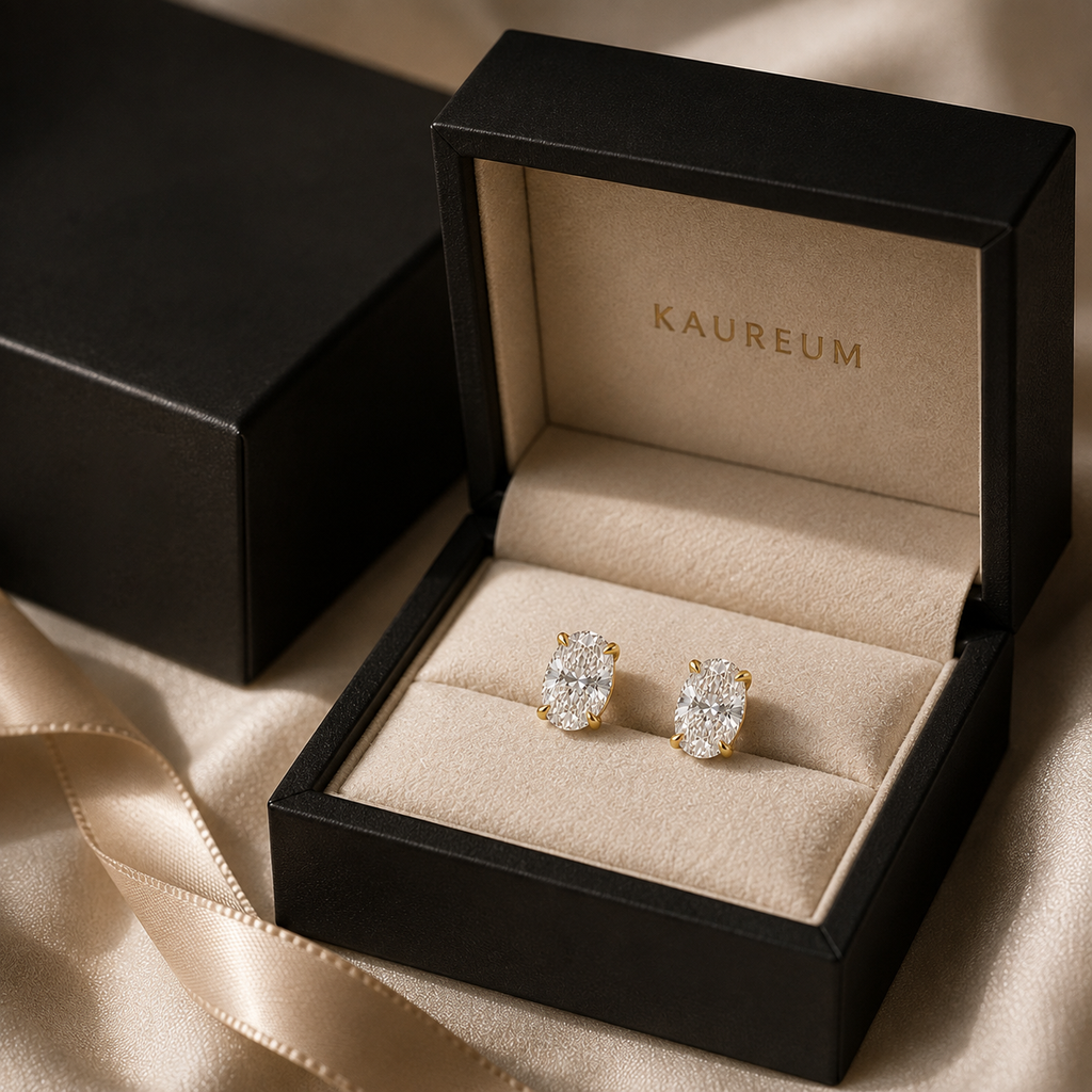 FACET ⬩ Oval Diamond Studs