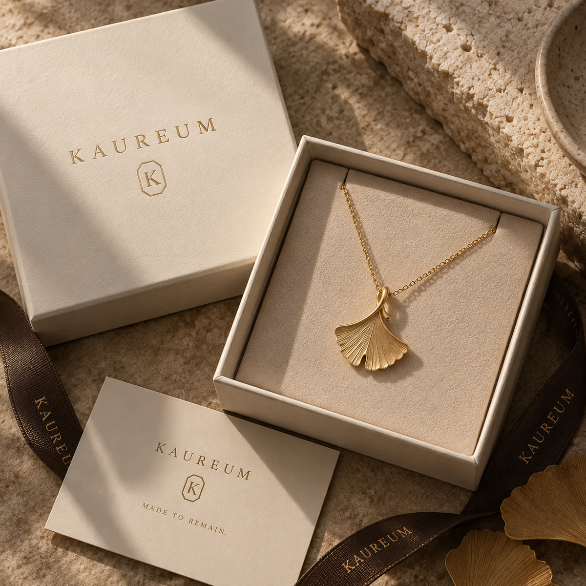 Longevity Necklace ⬩ Ginkgo Leaf