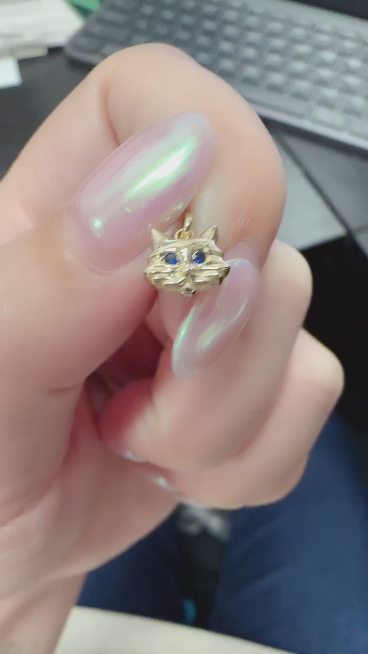 Mini Starry-Eyed Kitty Charm