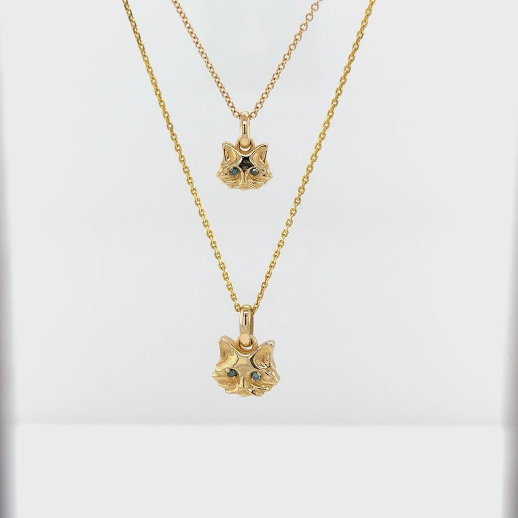 Mini Starry-Eyed Kitty Charm
