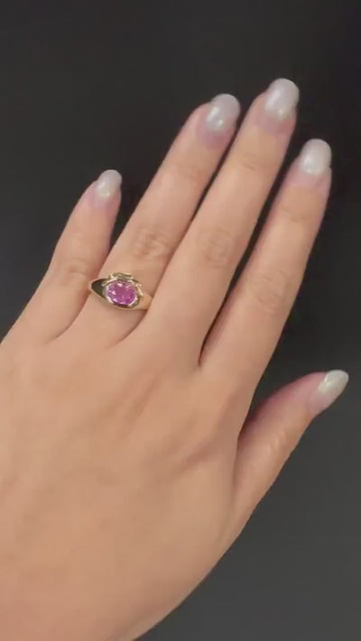 Pink Sapphire HARELOOM Oval Ring • Bunny Signet Ring • Rabbit Signet Ring (Natural)