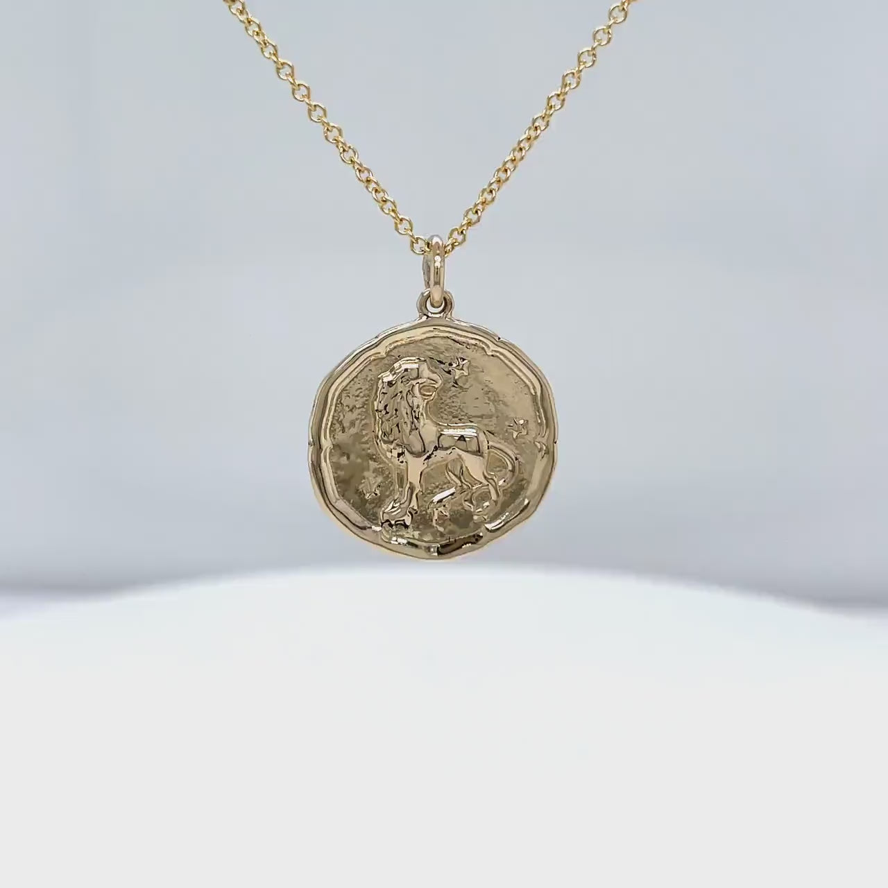 Leo Zodiac Medallion Necklace with Scalloped Edge