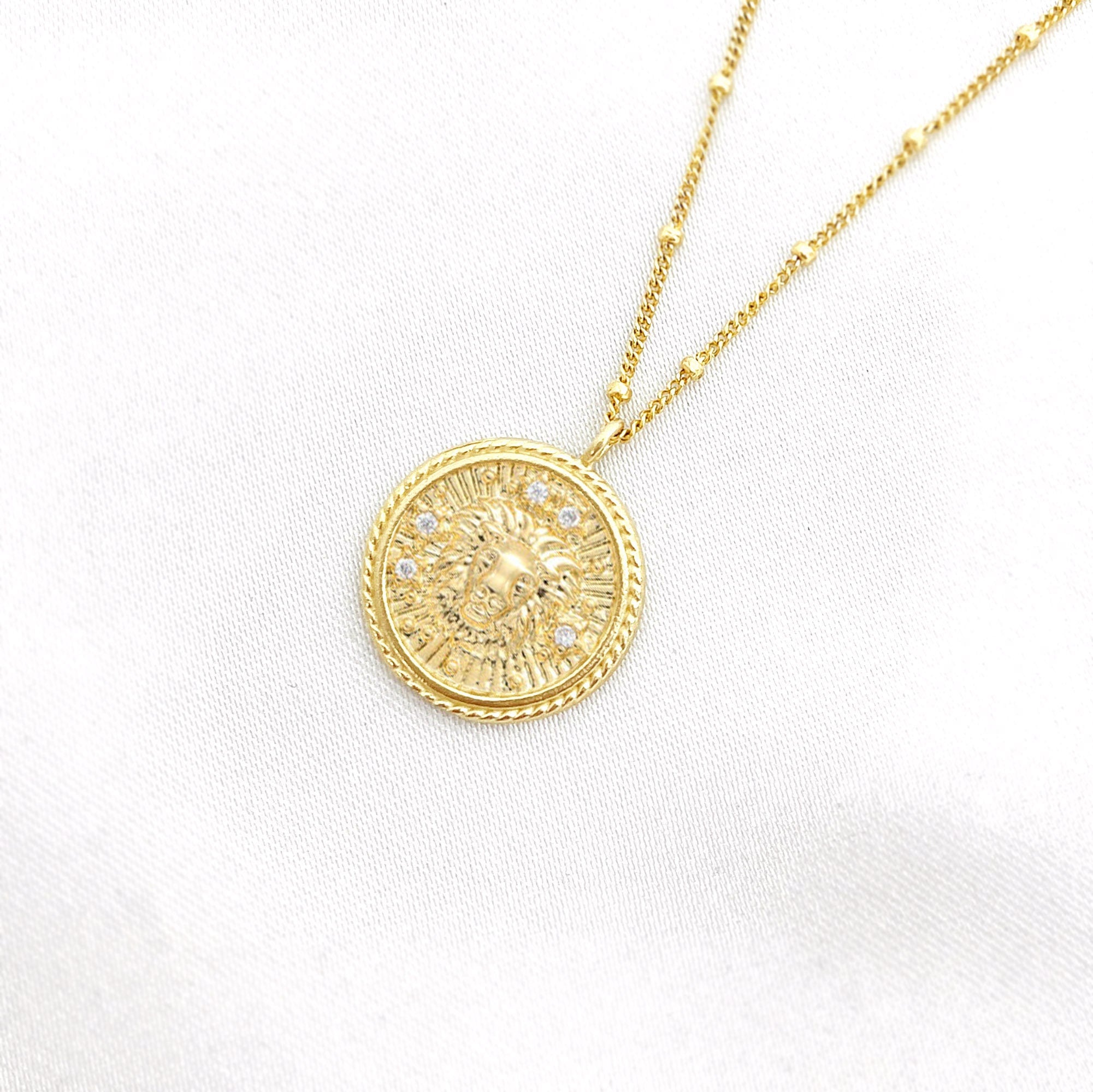Leo Diamond & Guilloché Zodiac Pendant Necklace