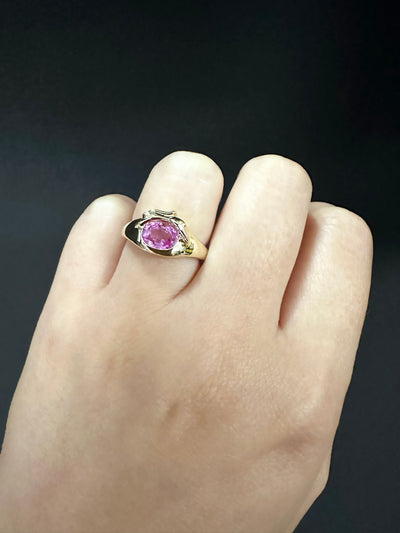 Pink Sapphire HARELOOM Oval Ring • Bunny Signet Ring • Rabbit Signet Ring (Natural)